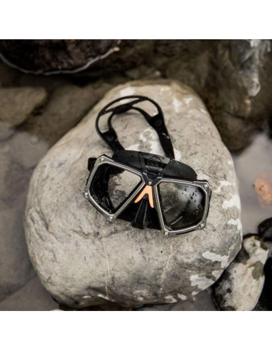 Apeks VX2 – Lightweight, Durable and High-Performance Dive Mask