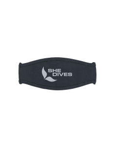 Neoprene cover for dive mask strap