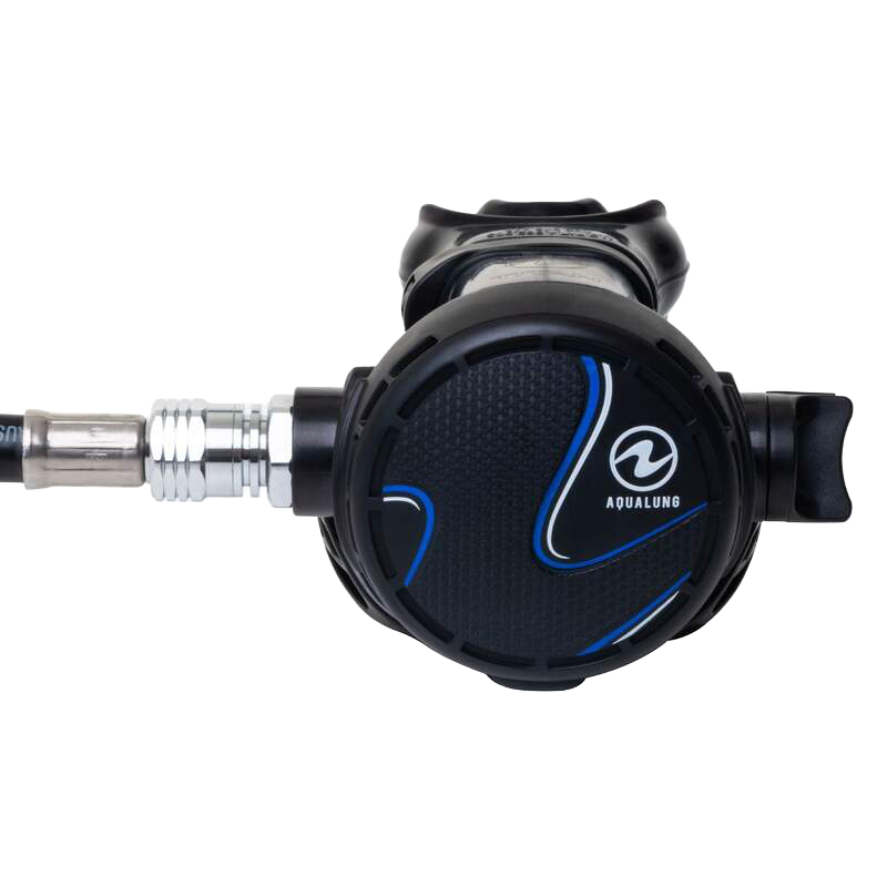Aqualung Titan Regulator - Reliable Performance for Beginner Divers
