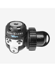 Regulador Aqualung Titan - Desempenho Fiável para Mergulhadores Iniciantes 2