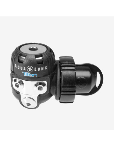 Regulador Aqualung Titan - Desempenho Fiável para Mergulhadores Iniciantes