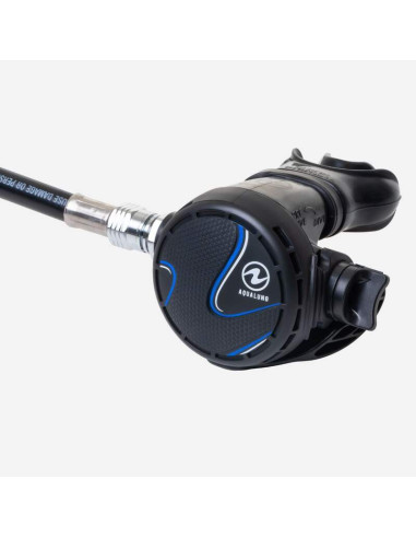 Aqualung Titan Regulator - Reliable Performance for Beginner Divers
