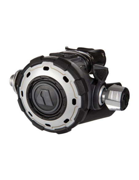 Apeks MTX-RC Scuba Diving Regulator | Extreme Cold Water Performance